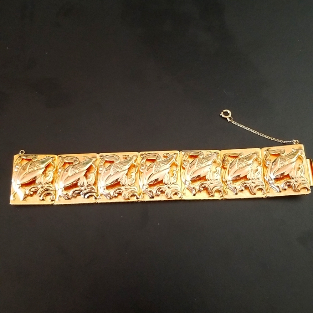 Vintage Ropoussé Style Mesh Backed Gold Tone Cuff Bracelet with Security Chain